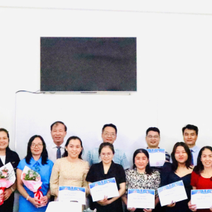 Tuyên dương nhân viên xuất sắc