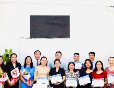 Tuyên dương nhân viên xuất sắc